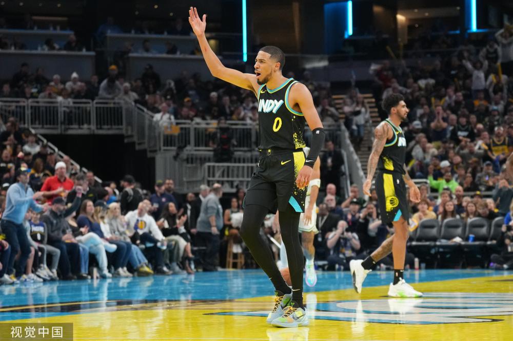 他也展现了 他也展现了