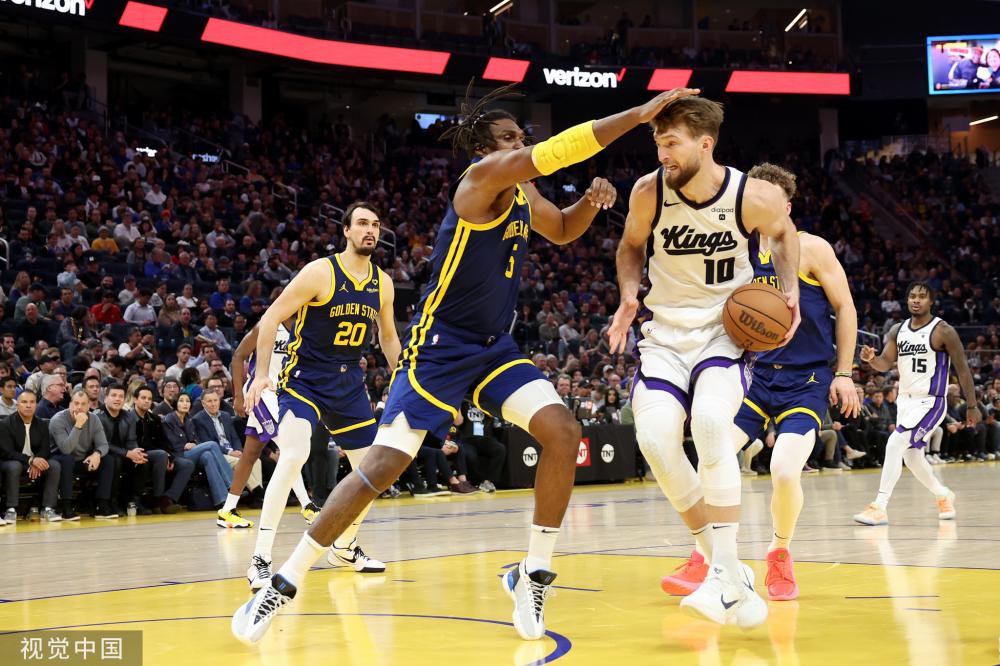 这位年轻的 这位年轻的