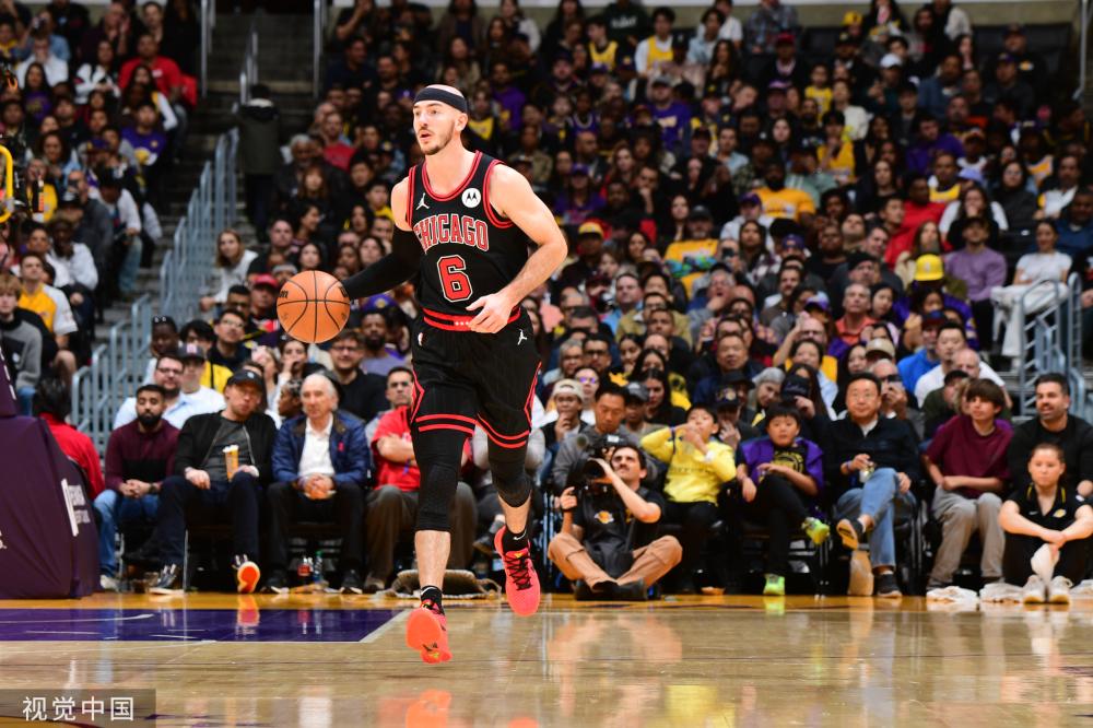 了他对于比 了他对于比