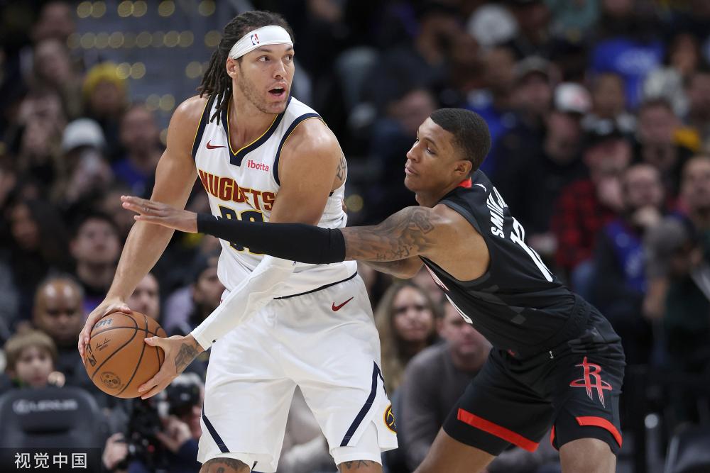 的对抗中 的对抗中