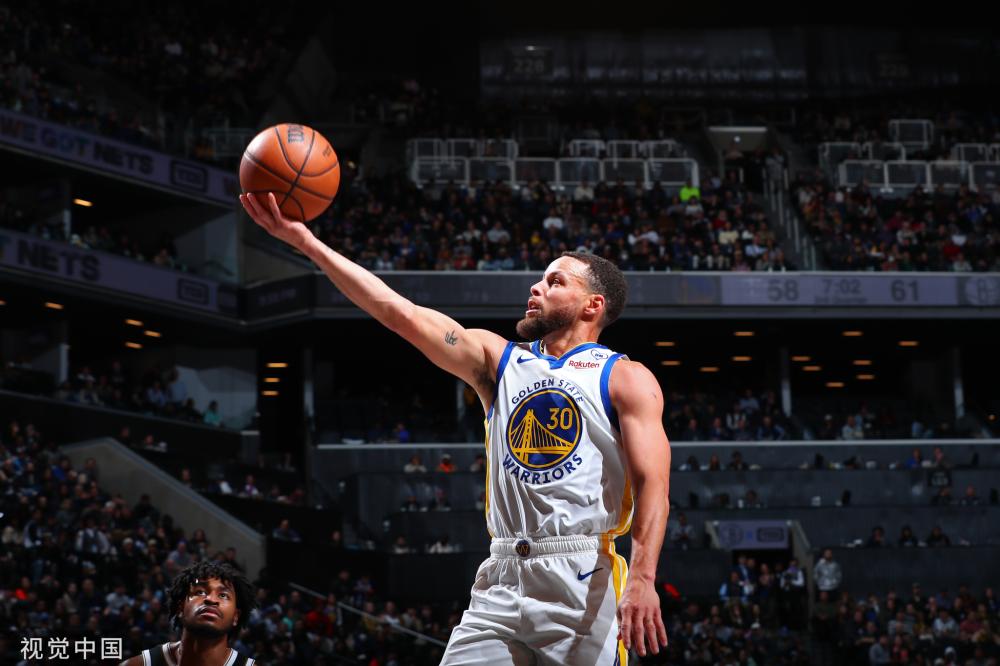 足坛的巨头 足坛的巨头