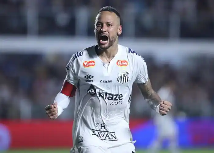 曾备受争议 曾备受争议