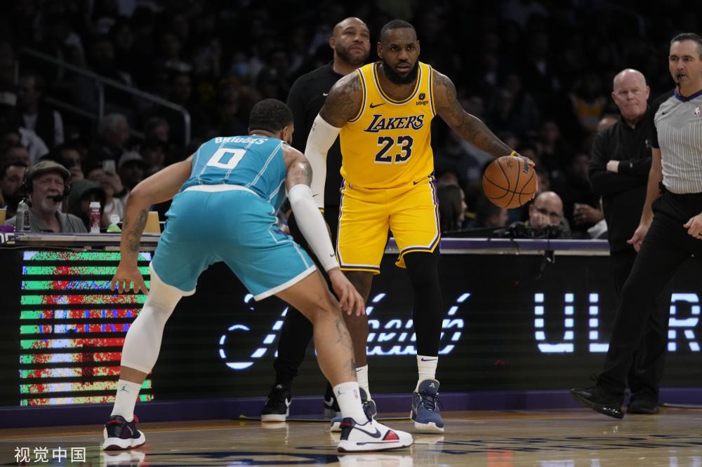 发挥了至关 发挥了至关